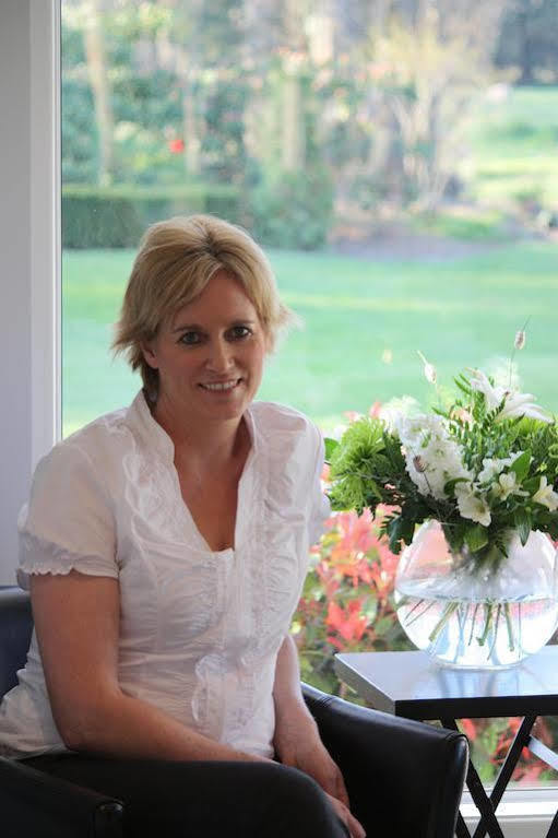 Revive On Oakview Boutique Beauty And Accommodation Ashburton Exteriör bild
